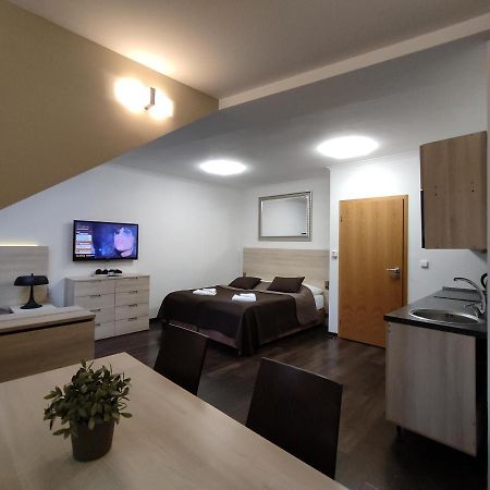 Anensky Apartman C303 - S O2 Tv A Stabilni Rychlou Wifi, S Moznosti Dokoupeni Bufetovych Snidani - By Relax هاراشوف المظهر الخارجي الصورة