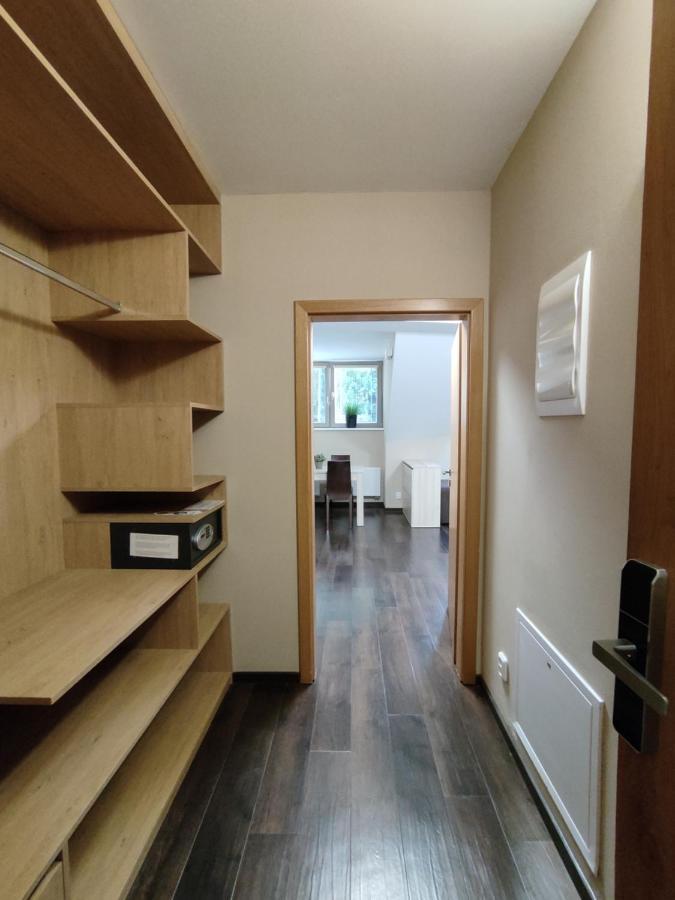 Anensky Apartman C303 - S O2 Tv A Stabilni Rychlou Wifi, S Moznosti Dokoupeni Bufetovych Snidani - By Relax هاراشوف المظهر الخارجي الصورة