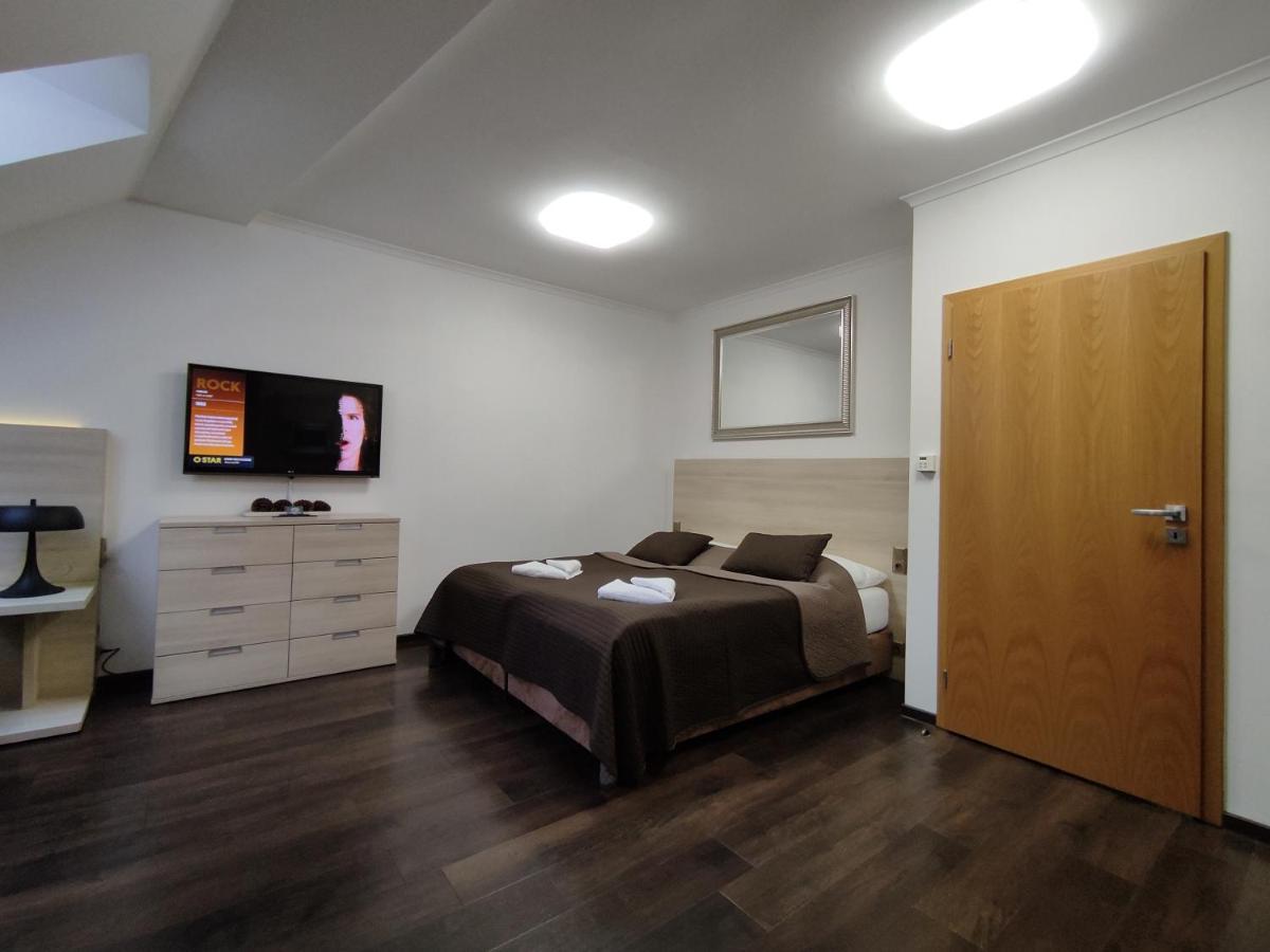 Anensky Apartman C303 - S O2 Tv A Stabilni Rychlou Wifi, S Moznosti Dokoupeni Bufetovych Snidani - By Relax هاراشوف المظهر الخارجي الصورة